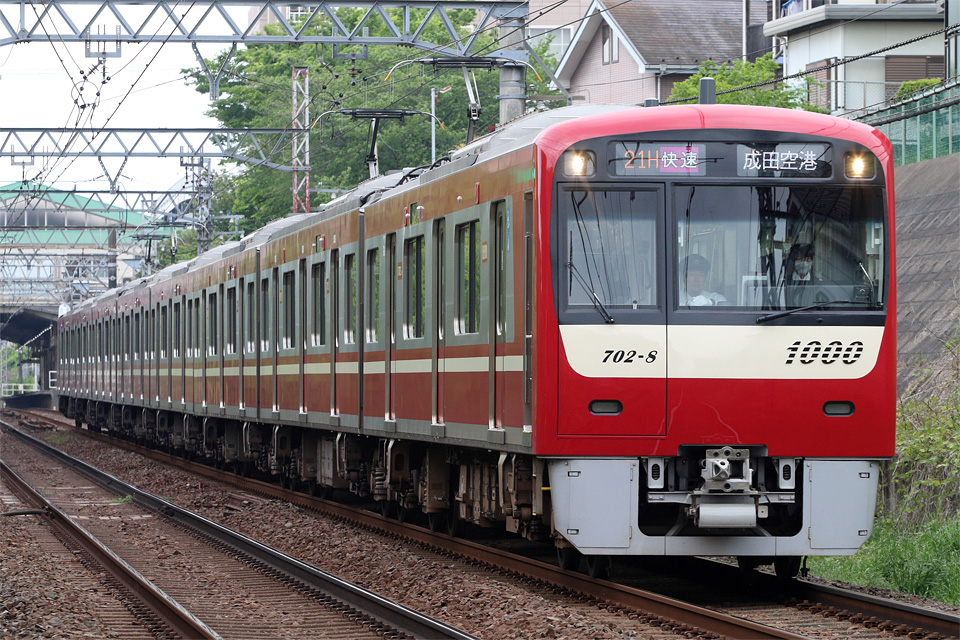 D77710.jpg