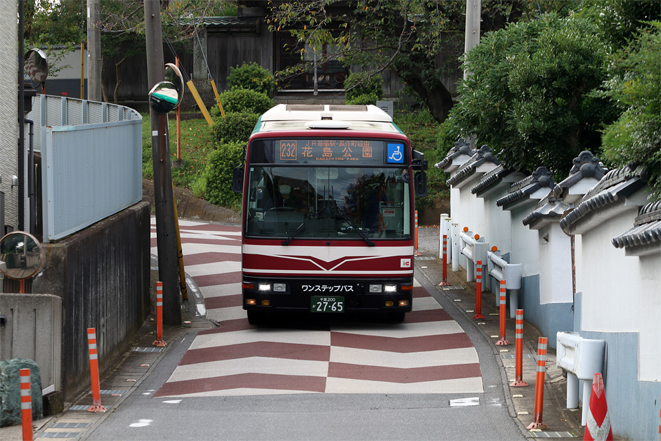 D78990.jpg