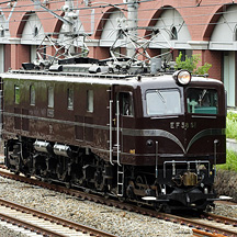 EF58 61