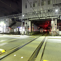 京成線 真夜中の京成津田沼駅と津田沼車庫