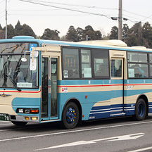 東洋バス70号車 創立70周年記念の復刻塗装車両