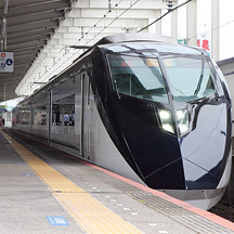 京成線 スカイライナー青砥停車の増