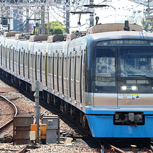 北総9100形 「印旛日本医大駅開業25周年記念」ヘッドマーク