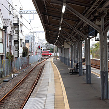 京急本線 子安駅の1番線が消えた件